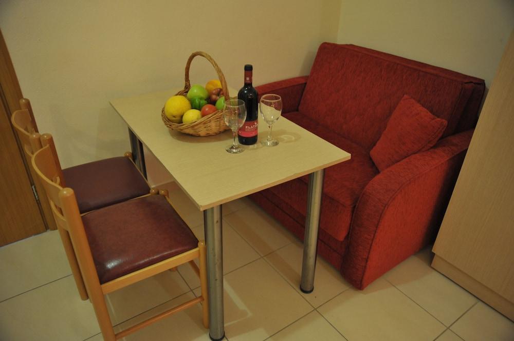 Anseli Hotel Apartments And Studios Kremastí Extérieur photo
