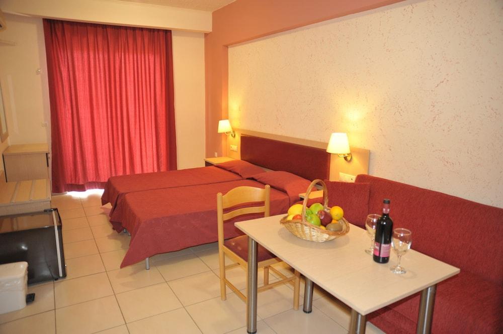 Anseli Hotel Apartments And Studios Kremastí Extérieur photo