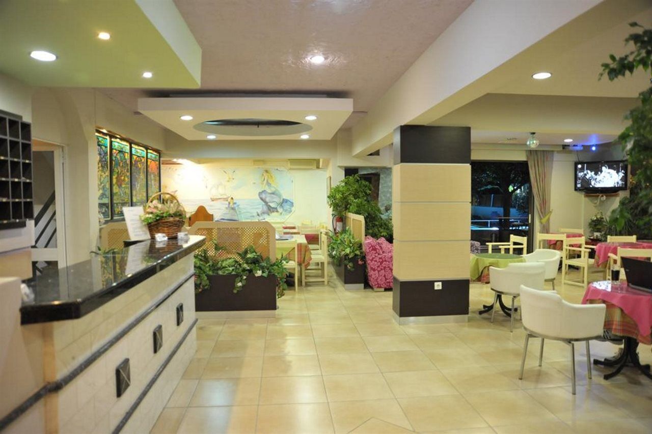Anseli Hotel Apartments And Studios Kremastí Extérieur photo